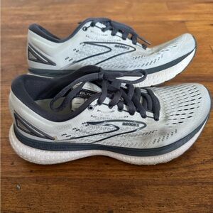 Brooks Glycerin 19